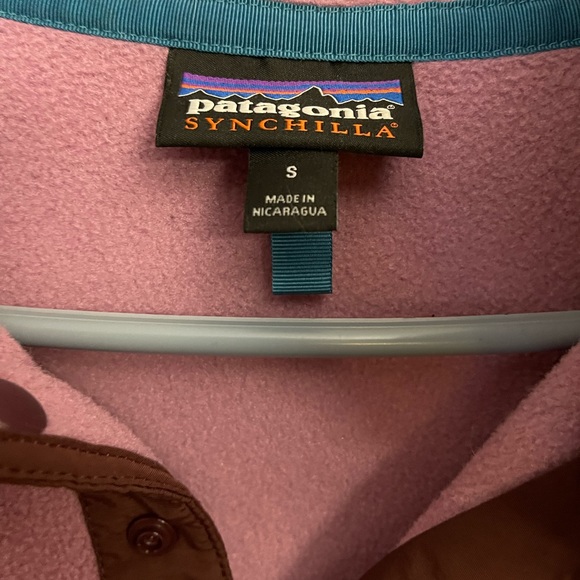 Women's Lightweight Synchilla Snap-T Pullover - Picture 3 of 5